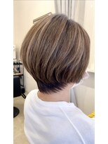 リンド(Lindo) 白髪ぼかしショート