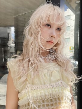 キャロルガーデンズ ボコカ 表参道(Carroll Gardens bococa) 【azu】ブリーチ ブロンド レイヤー