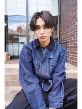 ニコ トウキョウ ロジック(nico TOKYO Logic) センターパートニュアンスパーマフェザーパーマ