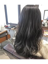 クオン(Kuon)&nbsp;外国人風コントラスト大人ハイライト