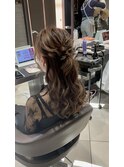 ルーズハーフアップ