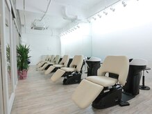 ハロ 蕨(HALO)の雰囲気(開放感がありリフレッシュできるシャンプー台#蕨#川口#蕨駅東口)