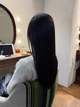 エルサフィロ キタハマ(el zafiro kitahama) 20×30×40代×透明感×髪質改善×抗酸化×グレージュ