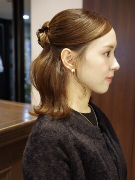 アビー(ABBEY) ヘアセットカチモリ表参道ヘアアレンジハーフアップ