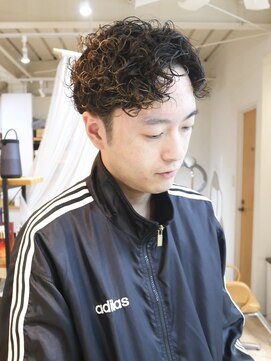 モリオ フロム ロンドン 成増店 【morio成増/宇佐美】刈り上げ×強めパーマ