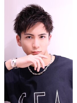 ネイビー(NAVY) 軽さと清潔感を両立する“ラフショート”