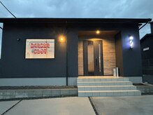 Barber shop OLGA【オルガ】の雰囲気（駐車場完備！ご来店を心よりお待ちしております。）