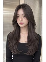 ナンバー ノード 渋谷(N° node) 大人可愛いを叶える韓国風レイヤーカット×潤いヘアカラー