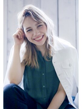 エース (ACE) ACE LA シルクアッシュ×透け感ロング