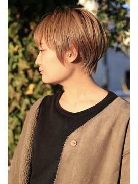 ヘアーサロン ビー(hair salon b.) ショート◆ベリーショート◆ハイトーン◆オレンジブラウン