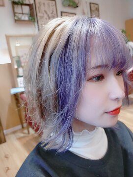 フレンズ 山鼻店(friend's) 闇属性セクションカラー