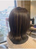鎖骨ライン・切りっぱなし