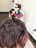 ヒッピーヘアー(Hippie Hair)&nbsp;ショート　赤メッシュ