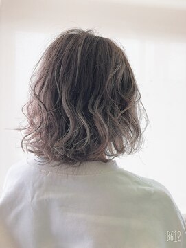 イロヘアミーサ 矢作店(ilo.hair mysa) 白髪ぼかしハイライト