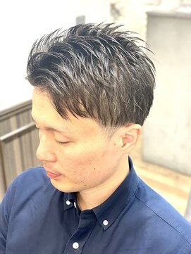 ミリオンバックス 上野(Million Bucks) ツーブロックスキンフェード