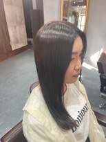 ハウル(Howl)&nbsp;#髪質改善#継続#艶カラー#センターパート#レイヤーカット