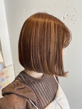 トラスト(TRUST) ワンレングスボブ