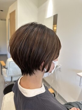 ログ(Log) 手入れ簡単ショートボブ☆