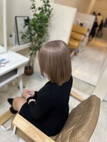 カリーナ(CARINA)&nbsp;ミルクティーグレージュ/ハイトーンカラー