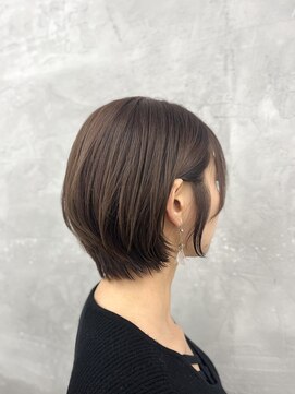 ニフティ(nifty) ふわっとショートボブ