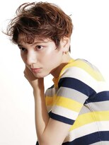 ピークアブー 銀座中央通り(PEEK-A-BOO)&nbsp;くせ毛を活かすフレンチショート