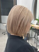 メロウ 神戸三宮(mellow)&nbsp;ブリーチ3～ホワイトベージュ × ボブ