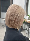 ブリーチ3~ホワイトベージュ × ボブ