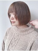 =透明感顔周りレイヤーボブ切りっぱなしボブ耳かけボブ30代40代