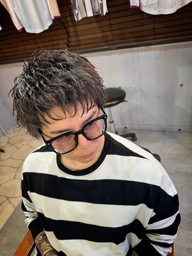 メンズ ラピス(Men's Lapis) サークルショート短髪 黒髪 ダウンバング ツーブロック