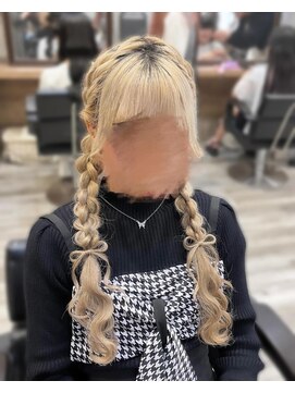ヘアセット アリエス 新宿駅前店(aries) 編み下ろしツイン.*