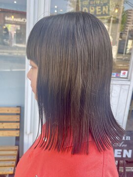 クオリア(Quaria) 切りっぱなしボブ外ハネボブワンカラーオリーブベージュ