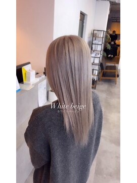 リズ(Li’s) ホワイトベージュ