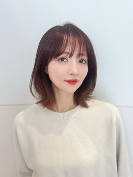 くびれボブワンカールレイヤーラベンダーグレージュ