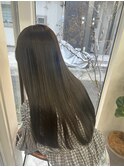 光に当たると透明感！