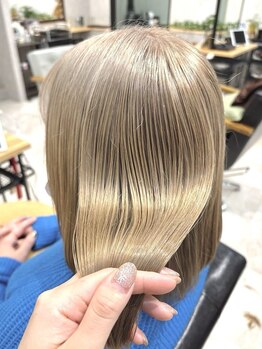 タルテヘア 日吉(talute hair)の写真/髪質改善カラーで叶える透明感◎経験豊富なStylistが理想の色へ♪ニュアンスカラー~白髪ぼかしまで◎