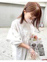 ケンジ 横浜(KENJE) ミルクティーベージュ/ダブルカラー/ミディアム/切りっぱなし