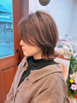 アトレ(attrait)の写真/白髪をカバーしながら、明るめのグレイカラーやデザイン性のあるカラーをご提案*艶感&色持ちも長続き◎