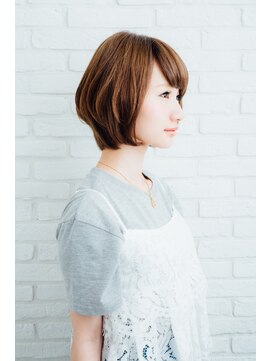 フェイス 赤羽 ネオ(face Akabane neo) 前下がりショート