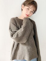 テンバイシオミエイチ(10 by shiomi H)&nbsp;耳だしショート×シアーグレージュ/ナチュラルなこなれヘア