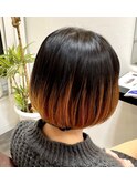 ショートボブ
