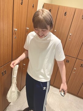 美容室 アイディー i-dee ハイトーンボブ