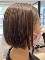 ジュイール(jouir)&nbsp;ダブルカラーミルクティーベージュカラーケアブリーチ韓国ボブ