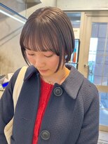 ロマリア(Lomalia) 【Lomalia表参道】ブリーチカラー/グレージュ/ショート