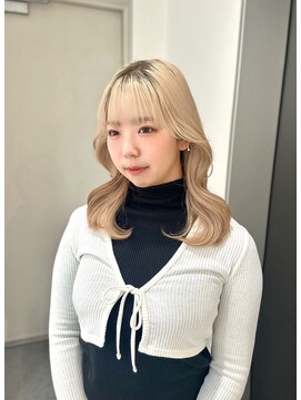 ユーフォリア 渋谷グランデ(Euphoria SHIBUYA GRANDE) くびれ巻き　レイヤーカット　顔まわりカット　顔まわりレイヤー