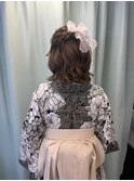 耳出さないハーフアップ