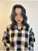 くすみブルー