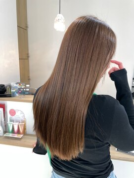 ビビバイベル(BiVi by BHEL) 桑名ロングレイヤーカットハッシュカット透明感カラー重めロング