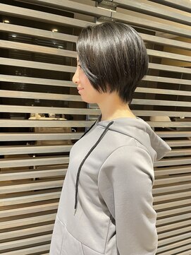 大人のレイヤーショート