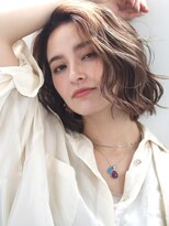 カーサ(Casa.)&nbsp;ウェーブミディ×グレージュ