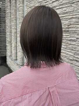 ドルセ(Dulce) 外はねボブ×切りっぱなし×オリーブアッシュ